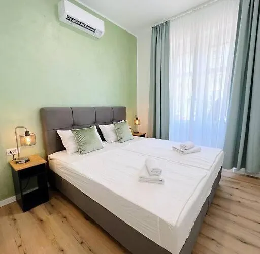 New Design Studio Kingsize Bed * Pula