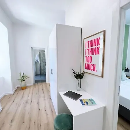 New Design Studio Kingsize Bed * Пула